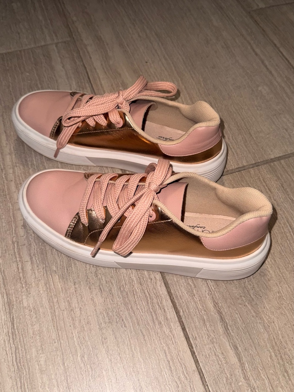 Women's Pink Sneakers with Rose Gold Accent - Casual Lace-Up